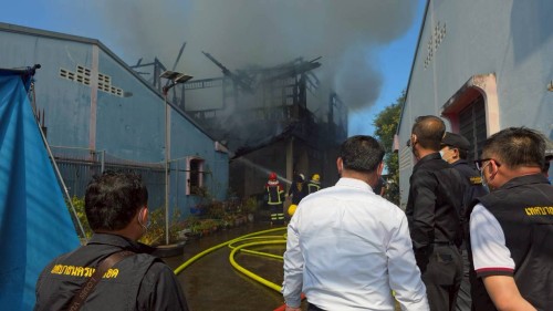 ทน.แม่สอด ลงพื้นที่ระงับเหตุอัคคีภัย ชุมชนอิสลามในเขตพื้นที่เทศบาลนครแม่สอด 