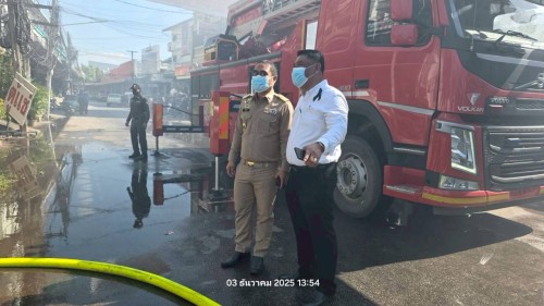 ทน.แม่สอด ลงพื้นที่ระงับเหตุอัคคีภัย ชุมชนอิสลามในเขตพื้นที่เทศบาลนครแม่สอด 