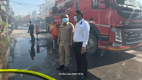 ทน.แม่สอด ลงพื้นที่ระงับเหตุอัคคีภัย ชุมชนอิสลามในเขตพื้นที่เทศบาลนครแม่สอด 