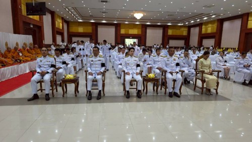 ทน.แม่สอด ร่วมพิธีเจริญพระพุทธมนต์และทำบุญตักบาตรถวายพระราชกุศล เนื่องในวันคล้ายวันพระบรมราชสมภพ พระบาทสมเด็จพระบรมชนกาธิเบศร มหาภูมิพลอดุลยเดชมหาราช บรมนาถบพิตร วันชาติและวันพ่อแห่งชาติ 5 ธันวาคม 2568