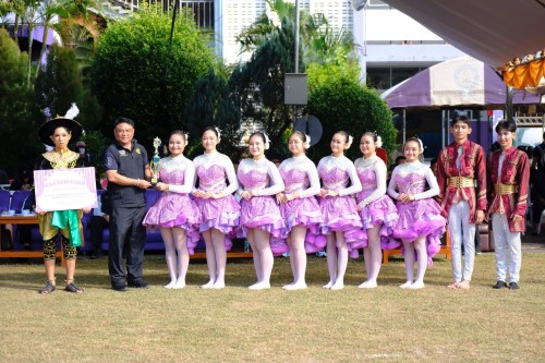 ทน.แม่สอด ร่วมพิธีเปิดการแข่งขันกีฬาสีภายใน “บุญญาวาสเกมส์” ของโรงเรียนเทศบาลวัดบุญญาวาส ประจำปีการศึกษา 2568