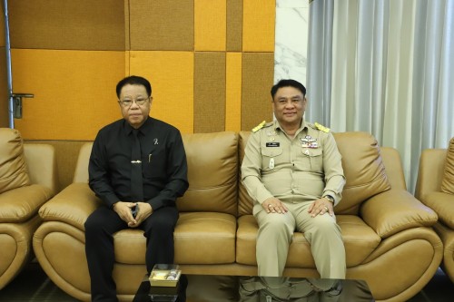 ทน.แม่สอด จัดโครงการฝึกอบรม ส่งเสริมเทิดทูนสถาบันชาติ ศาสนา พระมหากษัตริย์ นำประชาชนเข้าเฝ้าฯ กราบบังคมพระบรมศพ สมเด็จพระนางเจ้าสิริกิติ์ พระบรมราชินีนาถ พระบรมราชชนนีพันปีหลวงและศึกษาดูงานพระราชกรณีกิจ