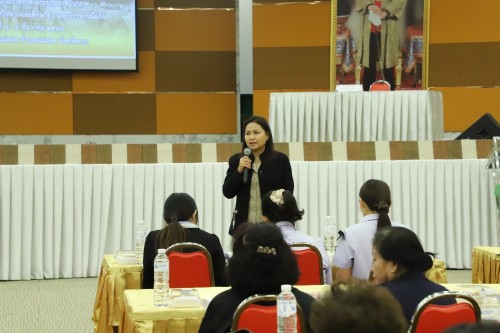 ทน.แม่สอด จัดโครงการฝึกอบรม ส่งเสริมเทิดทูนสถาบันชาติ ศาสนา พระมหากษัตริย์ นำประชาชนเข้าเฝ้าฯ กราบบังคมพระบรมศพ สมเด็จพระนางเจ้าสิริกิติ์ พระบรมราชินีนาถ พระบรมราชชนนีพันปีหลวงและศึกษาดูงานพระราชกรณีกิจ