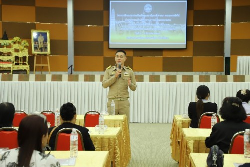 ทน.แม่สอด จัดโครงการฝึกอบรม ส่งเสริมเทิดทูนสถาบันชาติ ศาสนา พระมหากษัตริย์ นำประชาชนเข้าเฝ้าฯ กราบบังคมพระบรมศพ สมเด็จพระนางเจ้าสิริกิติ์ พระบรมราชินีนาถ พระบรมราชชนนีพันปีหลวงและศึกษาดูงานพระราชกรณีกิจ