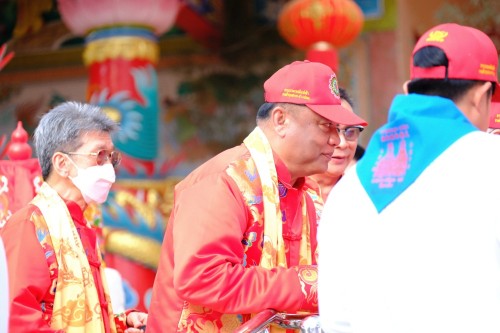 เทศบาลนครแม่สอด ร่วมพิธีการแห่เจ้า ประจำปี 2568 