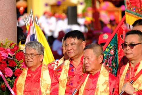 เทศบาลนครแม่สอด ร่วมพิธีการแห่เจ้า ประจำปี 2568 