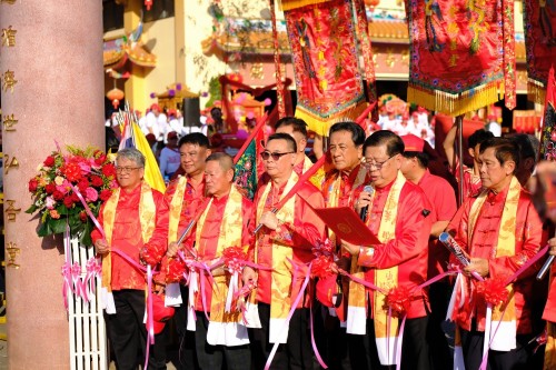 เทศบาลนครแม่สอด ร่วมพิธีการแห่เจ้า ประจำปี 2568 