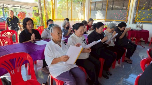 ทน.แม่สอด เข้าร่วมการจัดกิจกรรมประชุมผู้สูงอายุชุมชนแม่สอดวิลล่า ประจำเดือนธันวาคม 2568