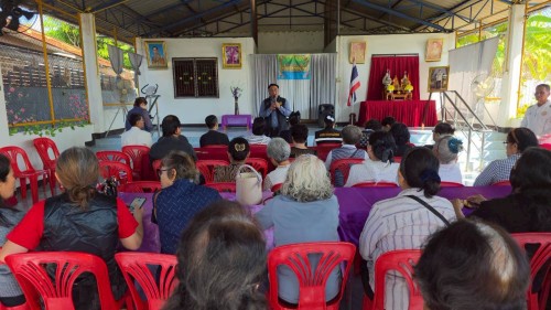 ทน.แม่สอด เข้าร่วมการจัดกิจกรรมประชุมผู้สูงอายุชุมชนแม่สอดวิลล่า ประจำเดือนธันวาคม 2568