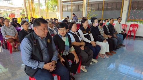 ทน.แม่สอด เข้าร่วมการจัดกิจกรรมประชุมผู้สูงอายุชุมชนแม่สอดวิลล่า ประจำเดือนธันวาคม 2568