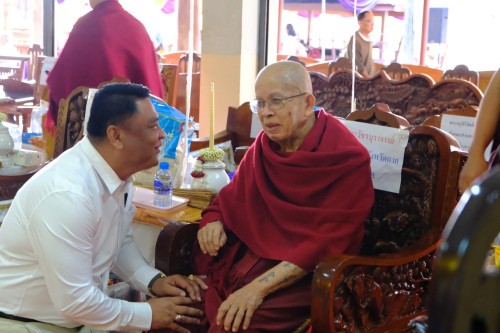 เทศบาลนครแม่สอด เข้าร่วมพิธีฉลองตราตั้งพัดยศ เจ้าคณะตำบล ชั้นโท (จต.ชท.) และทำบุญอายุวัฒนมงคล สืบชะตาหลวง 64 ปี วัดอรัญญเขต