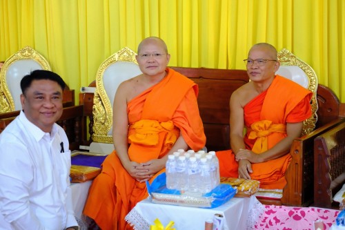 เทศบาลนครแม่สอด เข้าร่วมพิธีฉลองตราตั้งพัดยศ เจ้าคณะตำบล ชั้นโท (จต.ชท.) และทำบุญอายุวัฒนมงคล สืบชะตาหลวง 64 ปี วัดอรัญญเขต