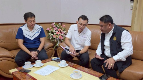 ทน.แม่สอด ต้อนรับคณะมูลนิธิโรงพยาบาลแม่สอด