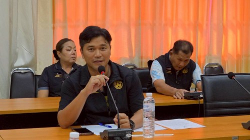 ทน.แม่สอด ประชุมหารือแนวทางและทำข้อตกลง (MOU) ร่วมกับชมรมแม่สอดแบดมินตัน