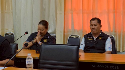 ทน.แม่สอด ประชุมหารือแนวทางและทำข้อตกลง (MOU) ร่วมกับชมรมแม่สอดแบดมินตัน