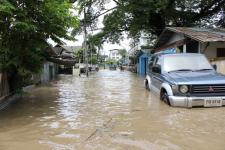 12-09-54  น้ำท่วมแม่สอดอย่างหนัก
