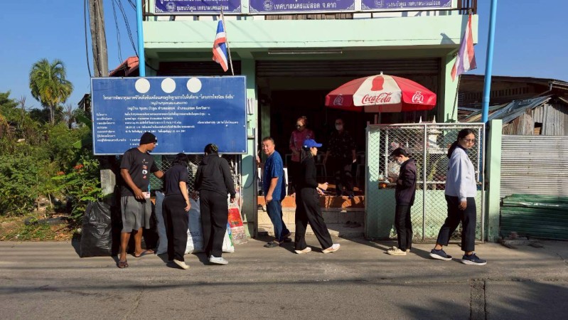 LINE_ALBUM_ภารกิจภาคสนาม_251222_2