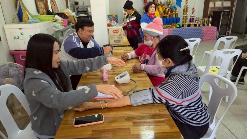 LINE_ALBUM_1212026_260112_15