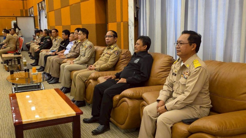 LINE_ALBUM_รวมมิตร ภารกิจ ผู้บริหาร_260216_11