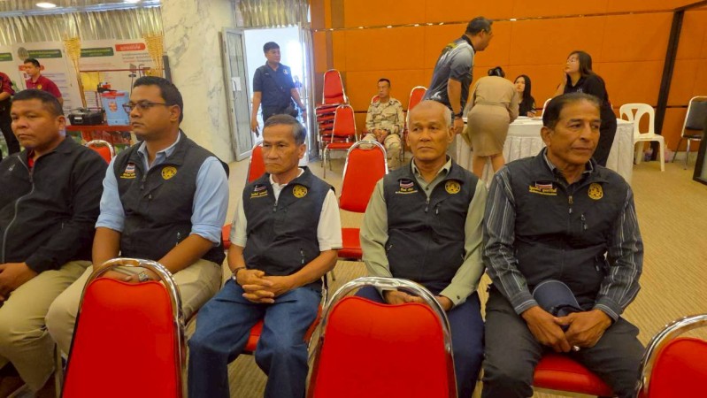 LINE_ALBUM_รวมมิตร ภารกิจ ผู้บริหาร_260216_21