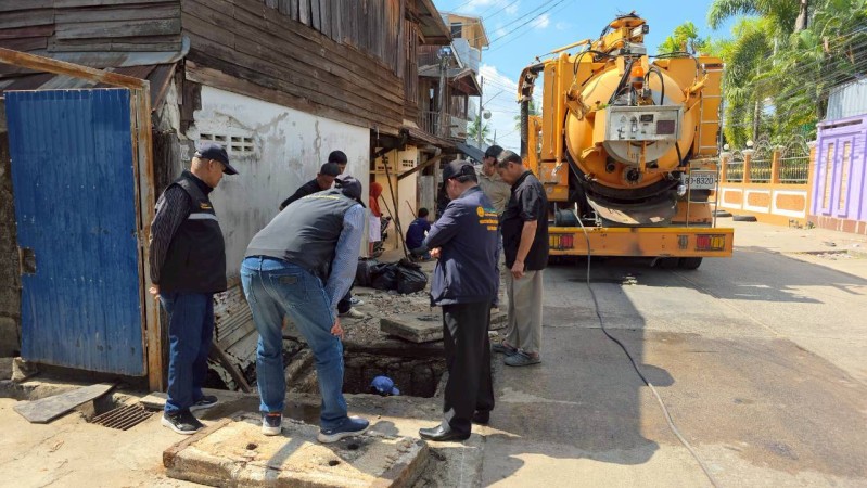 LINE_ALBUM_2532026_260409_23