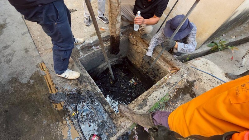 LINE_ALBUM_2532026_260409_14