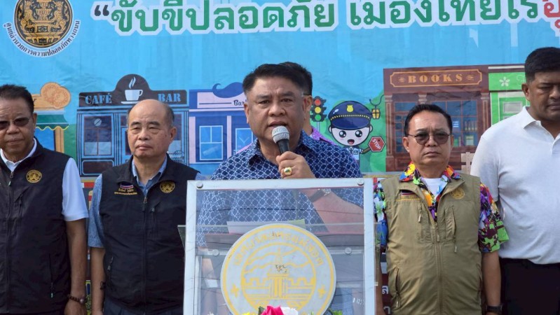 LINE_ALBUM_ภารกิจเพื่อประชาชน_260410_2