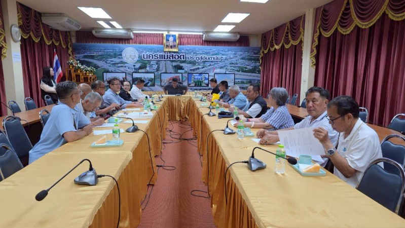 LINE_ALBUM_ประชุม01_260505_5_0