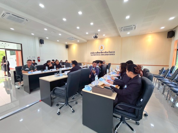 LINE_ALBUM_Credit Bank,June12_260612_35